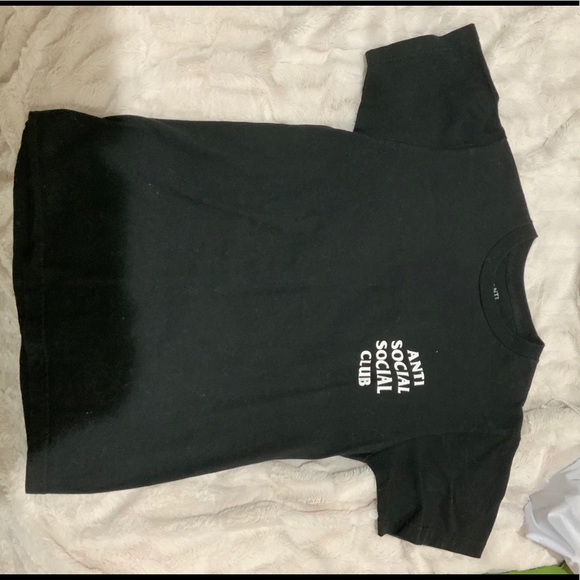 Antisocial social club T-shirt - Picture 4 of 4